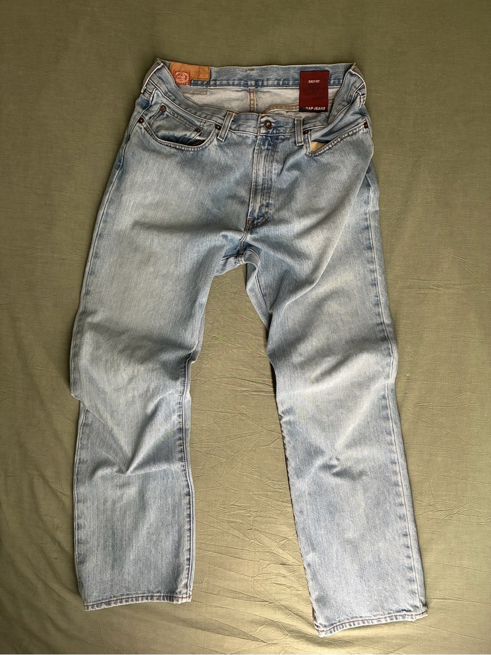 Gap 1969 Easy Fit Jeans Men’s 35x32 Light Wash Denim